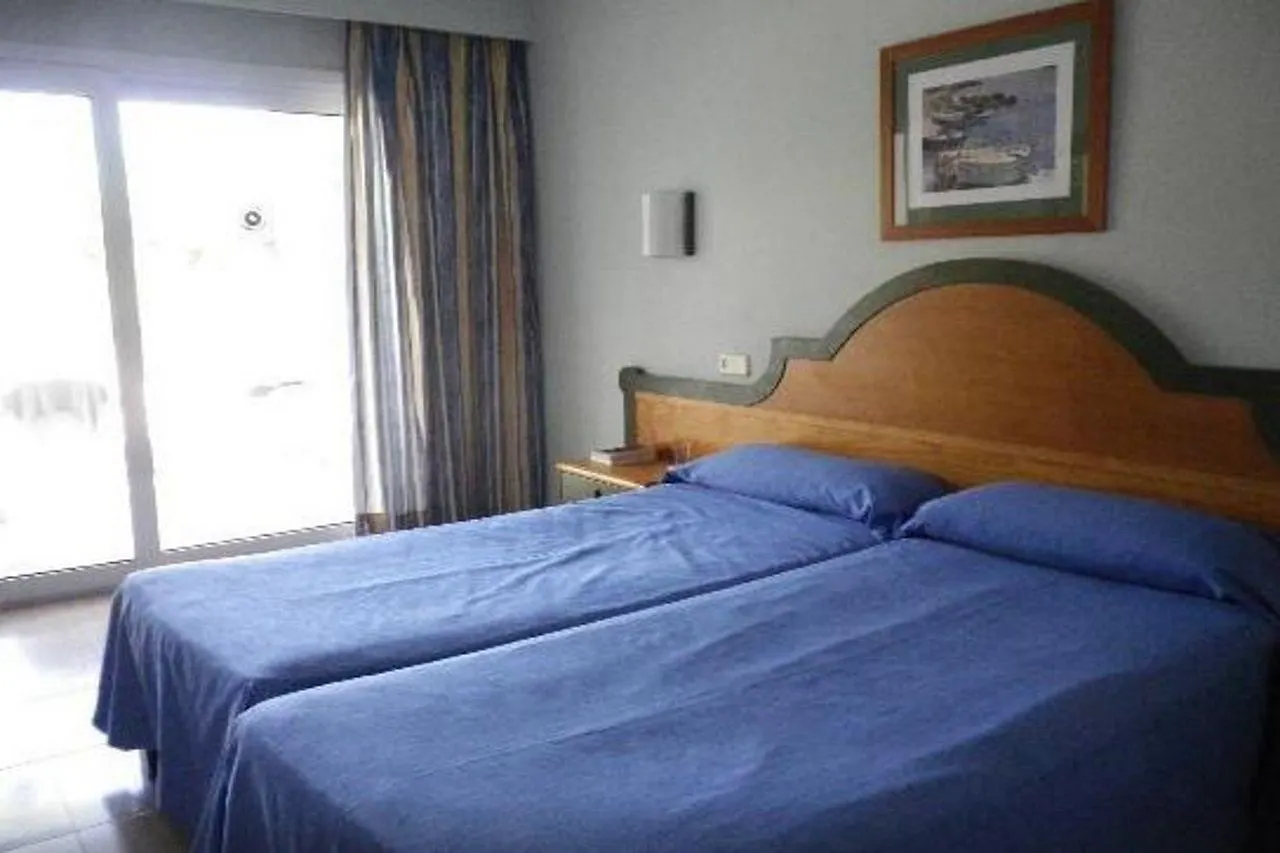 Hotel Calimera Fido Gardens Cala D´Or 4*,